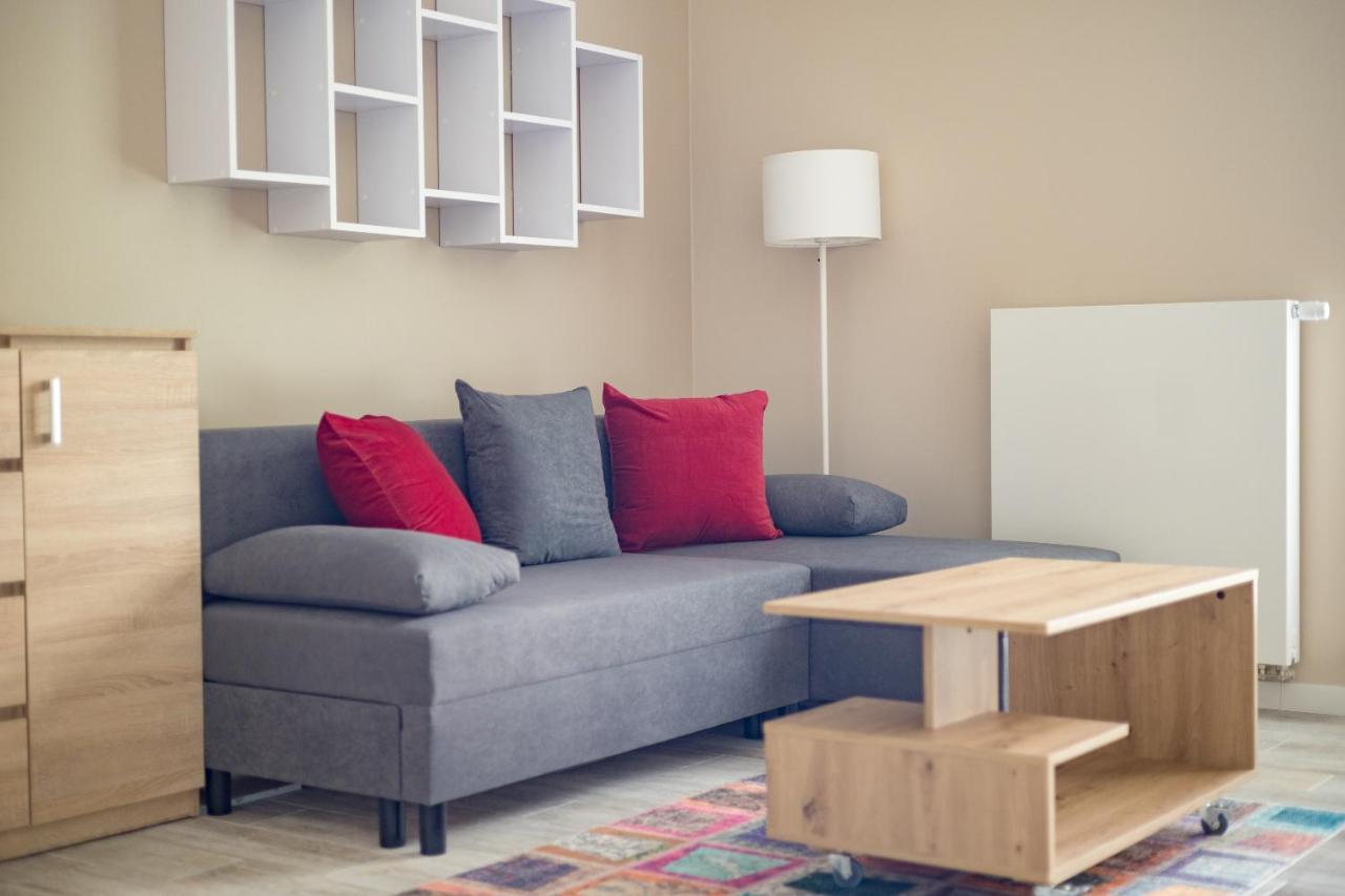 Metro Wilanowska Comfortable Apartment Варшава Екстер'єр фото