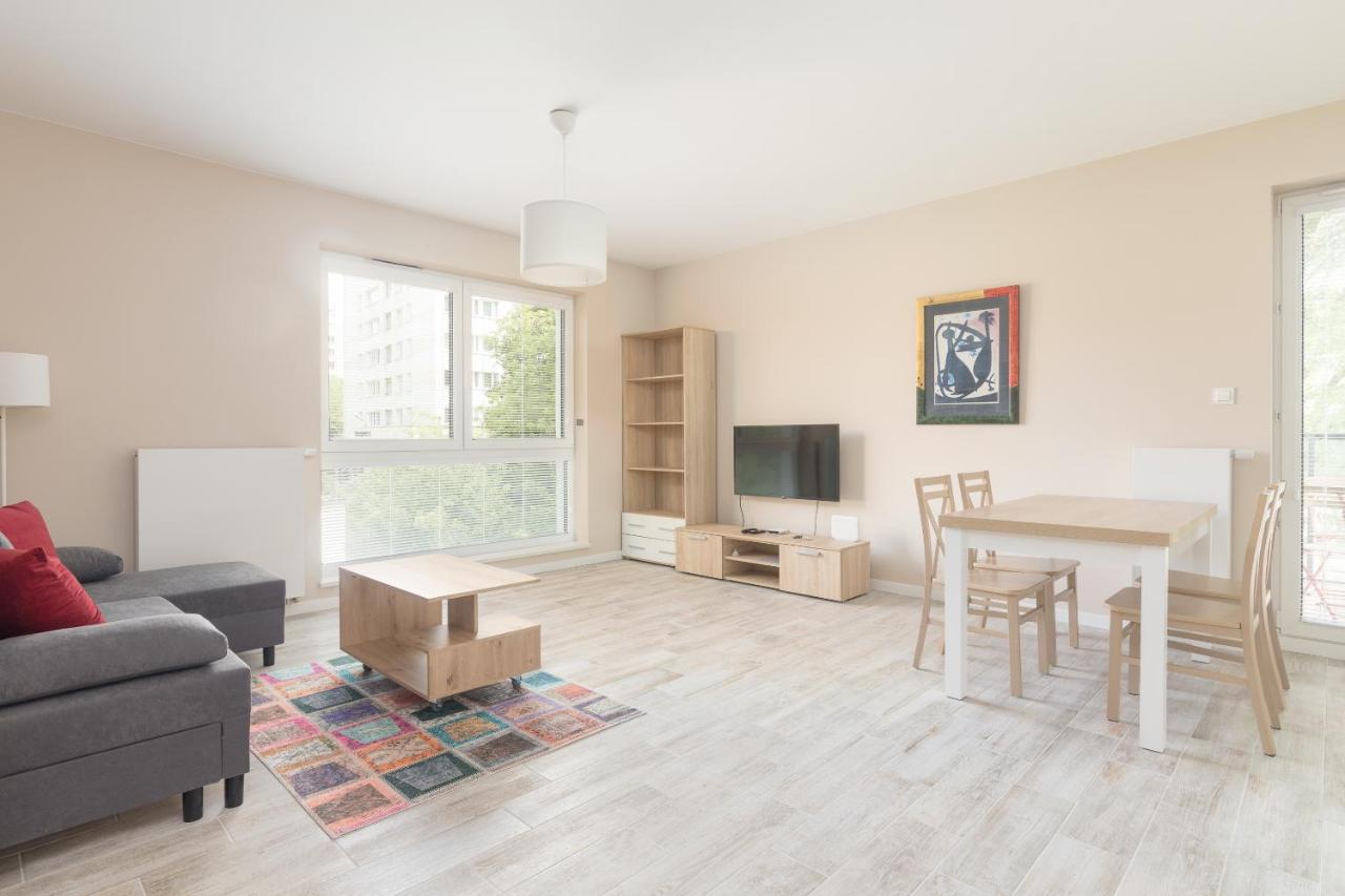 Metro Wilanowska Comfortable Apartment Варшава Екстер'єр фото
