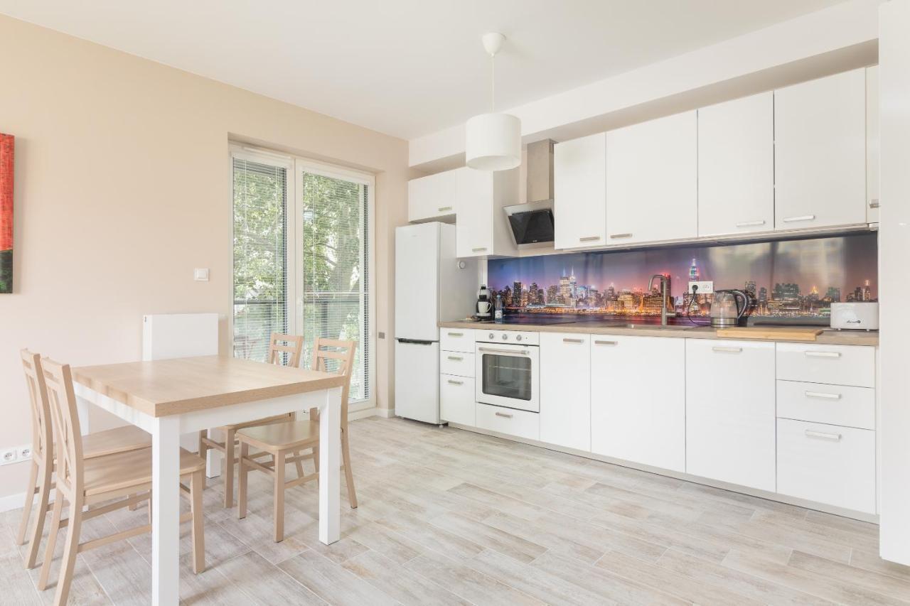 Metro Wilanowska Comfortable Apartment Варшава Екстер'єр фото
